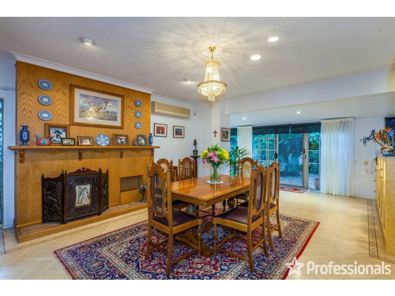 2-6 Beechmont Avenue, Tamborine Mountain QLD 4272