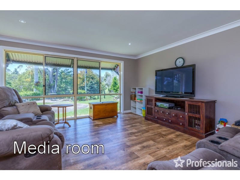 55-57 Benowa Street, Tamborine Mountain QLD 4272