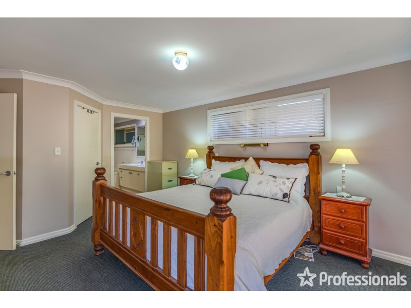 55-57 Benowa Street, Tamborine Mountain QLD 4272