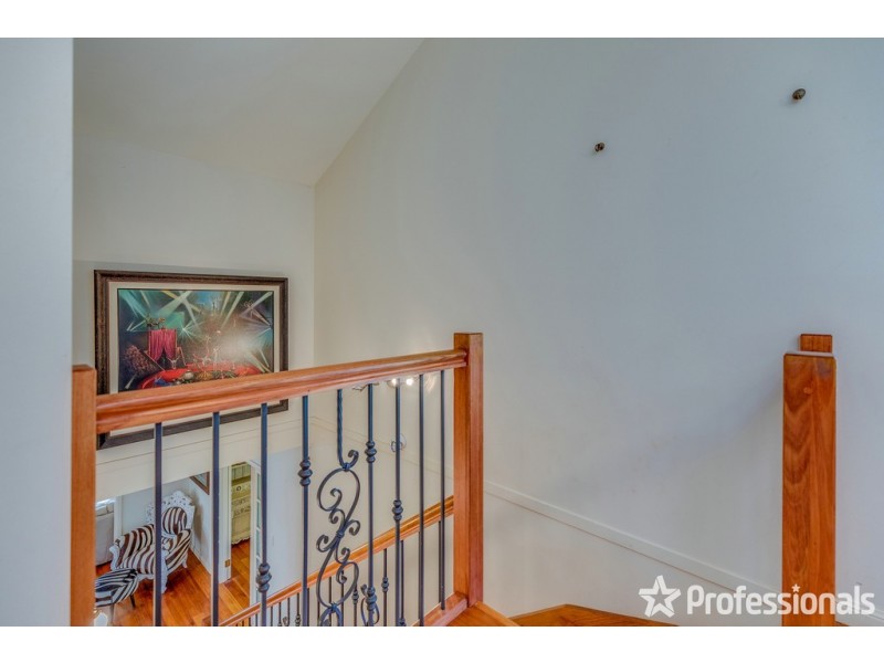 106-108 Eagle Heights Road, Tamborine Mountain QLD 4272