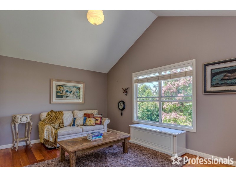 106-108 Eagle Heights Road, Tamborine Mountain QLD 4272