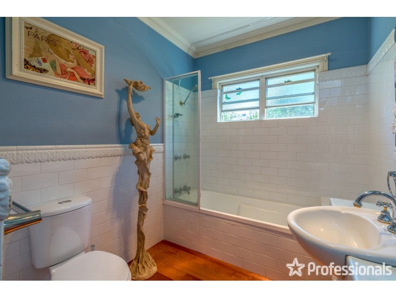 106-108 Eagle Heights Road, Tamborine Mountain QLD 4272