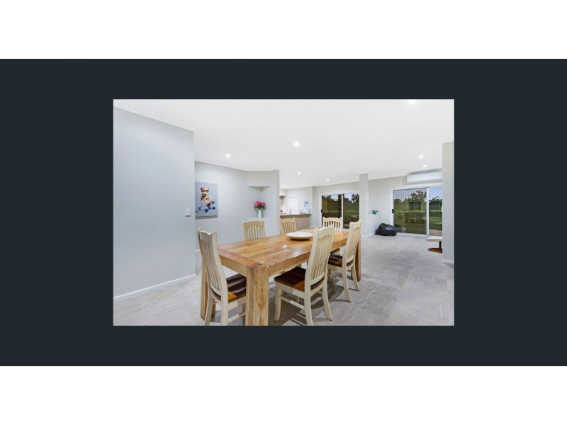 92-94 Martin Place, Tamborine QLD 4270
