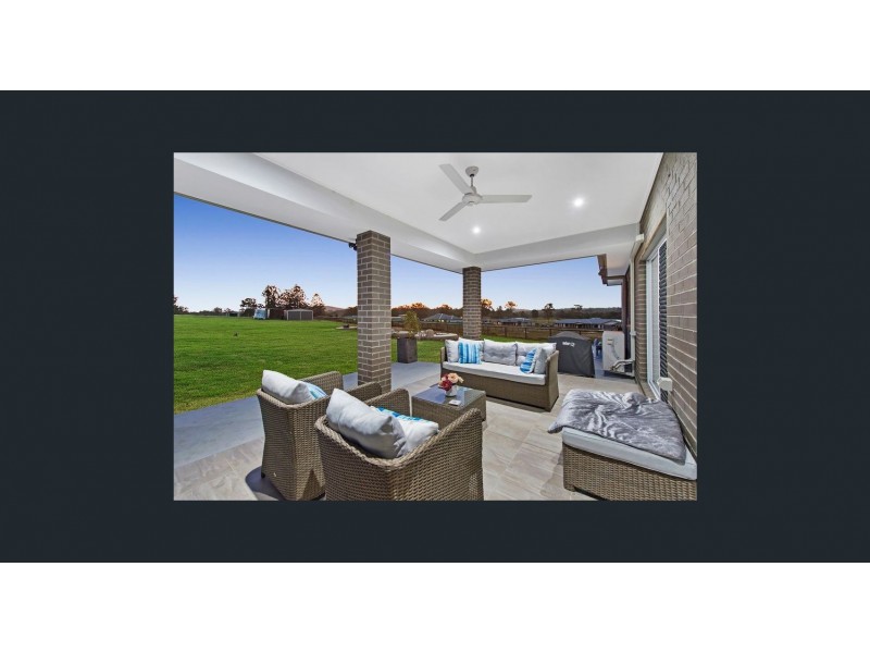 92-94 Martin Place, Tamborine QLD 4270