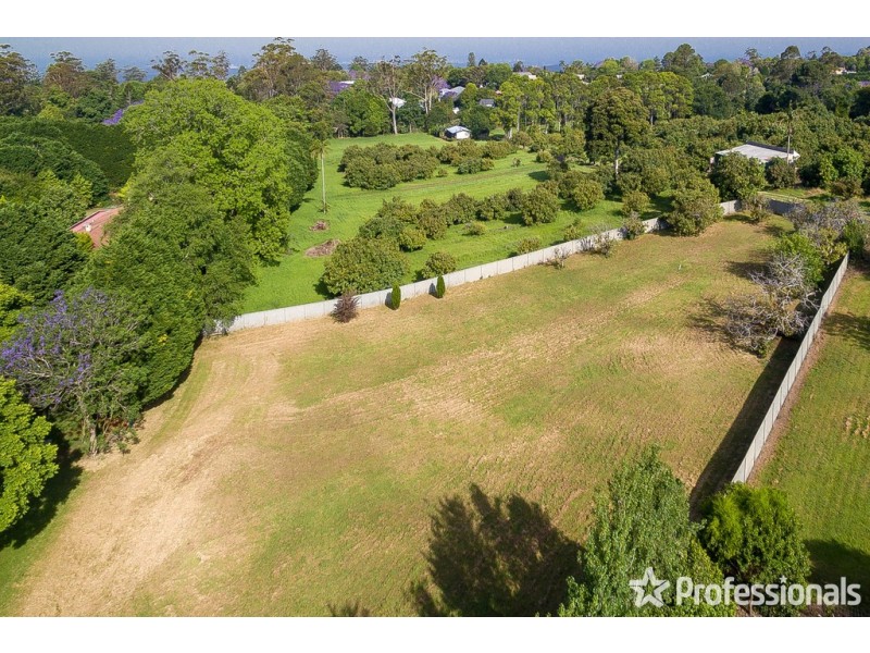 118 Long Road, Tamborine Mountain QLD 4272