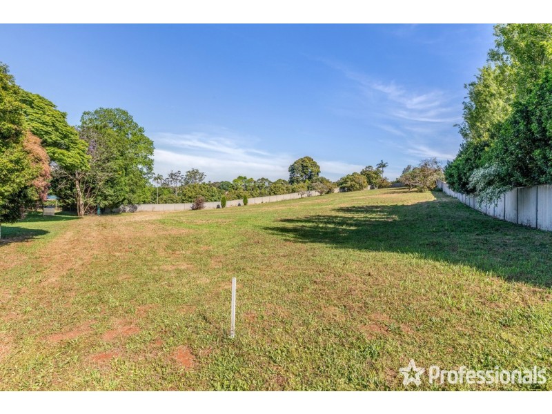 118 Long Road, Tamborine Mountain QLD 4272