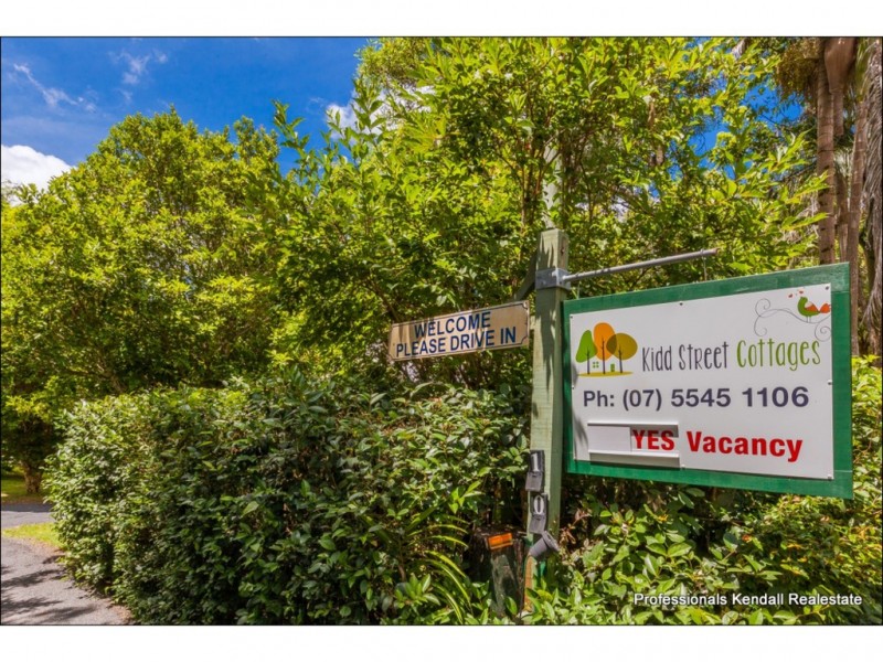 10 Kidd Street, North Tamborine QLD 4272