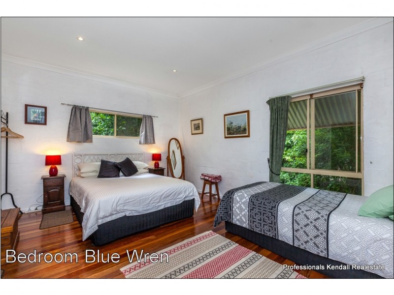 10 Kidd Street, North Tamborine QLD 4272