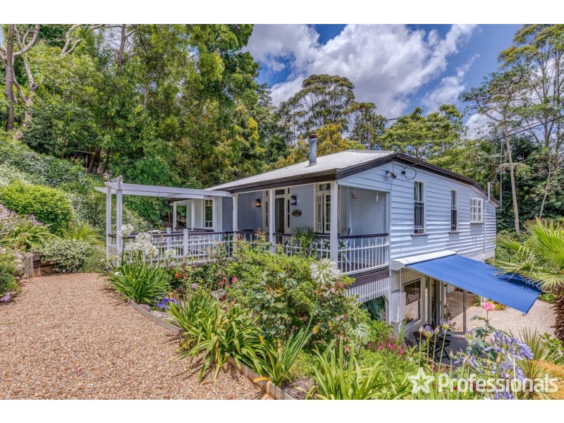 59 Long Road, Tamborine Mountain QLD 4272