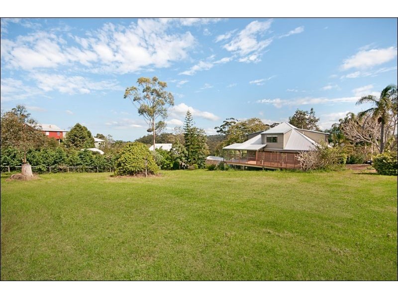 199-201 MacDonnell Road, Eagle Heights QLD 4271