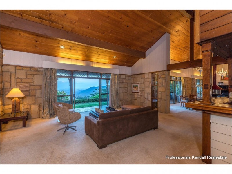 71 Bateke Road, Tamborine Mountain QLD 4272