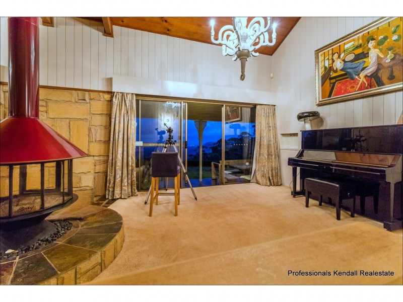 71 Bateke Road, Tamborine Mountain QLD 4272