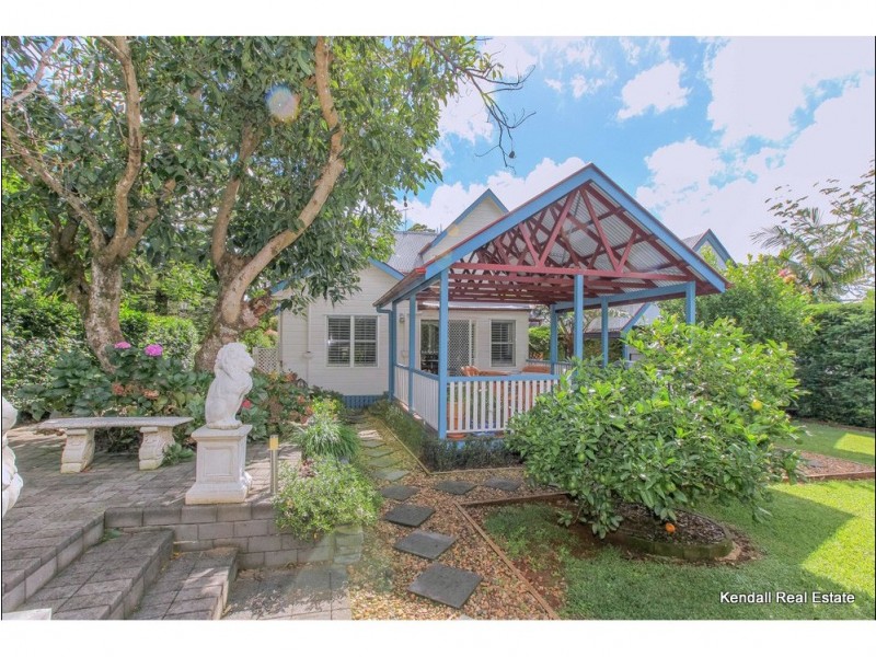 30 North Street, Tamborine Mountain QLD 4272