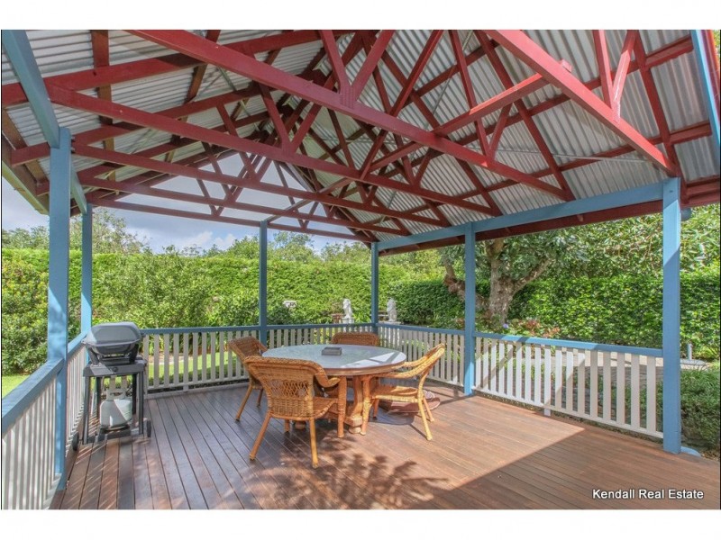 30 North Street, Tamborine Mountain QLD 4272