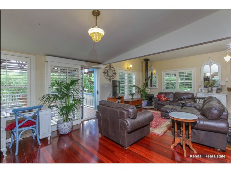 30 North Street, Tamborine Mountain QLD 4272