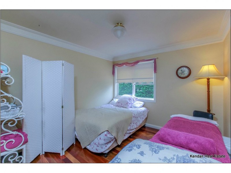 30 North Street, Tamborine Mountain QLD 4272