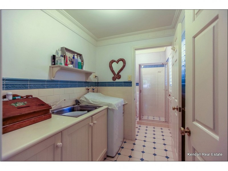 30 North Street, Tamborine Mountain QLD 4272