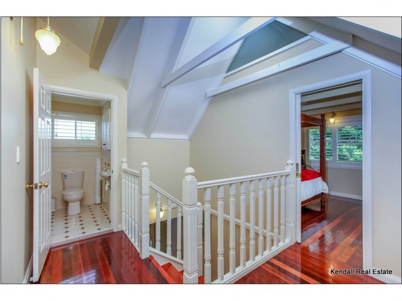 30 North Street, Tamborine Mountain QLD 4272