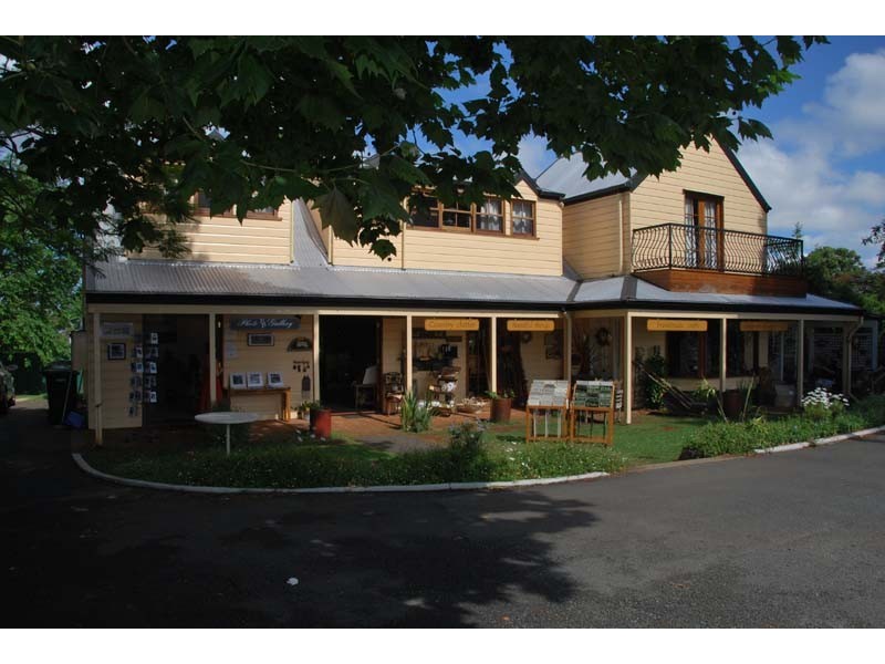 Eagle Heights QLD 4271