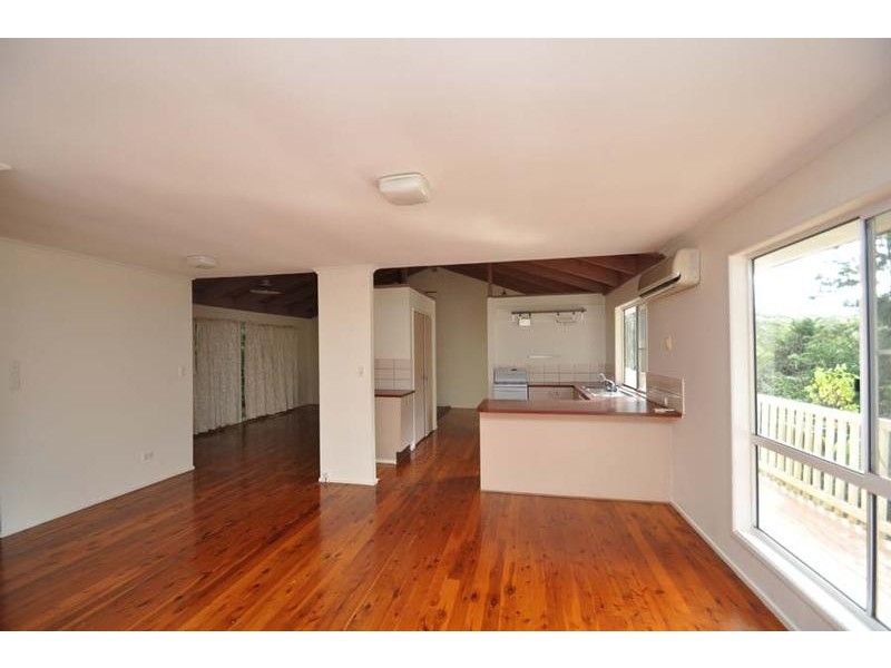 Eagle Heights QLD 4271