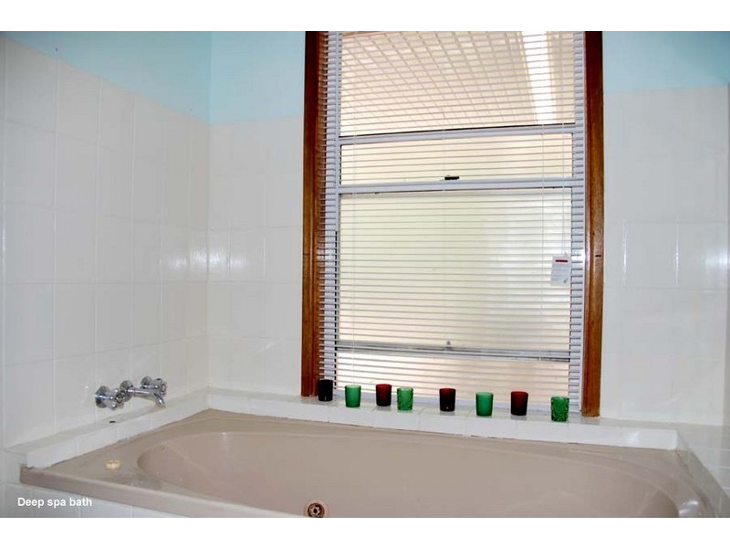 Eagle Heights QLD 4271