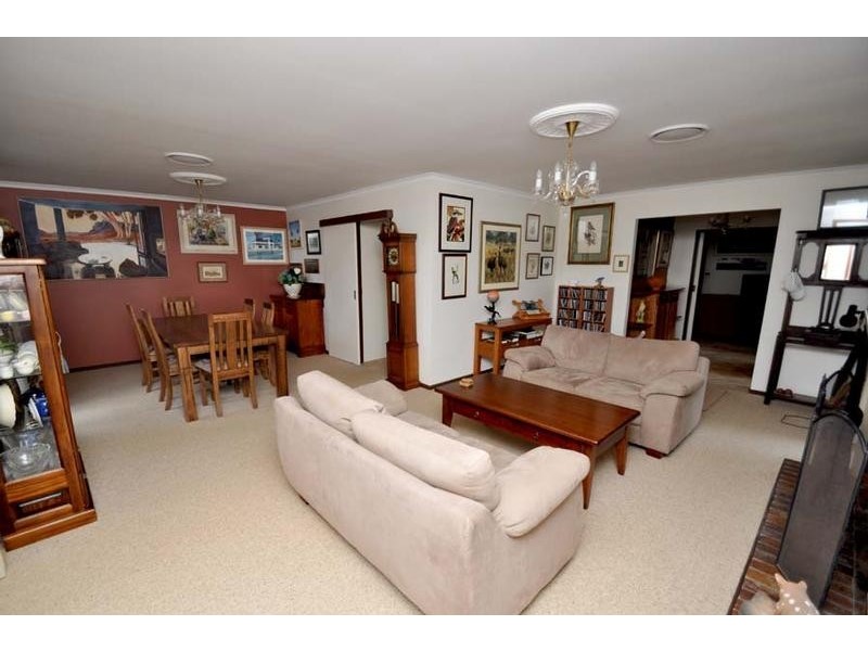 34  Kootenai Drive, North Tamborine QLD 4272