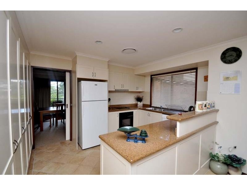 34  Kootenai Drive, North Tamborine QLD 4272