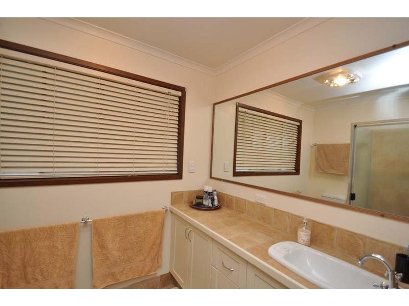 34  Kootenai Drive, North Tamborine QLD 4272