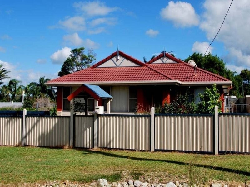 5 Tolima Drive, Eagle Heights QLD 4271