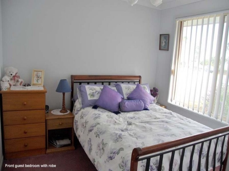 5 Tolima Drive, Eagle Heights QLD 4271