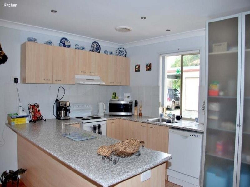 5 Tolima Drive, Eagle Heights QLD 4271