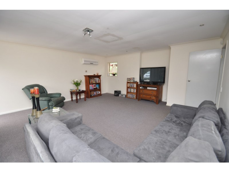 5 Tolima Drive, Eagle Heights QLD 4271