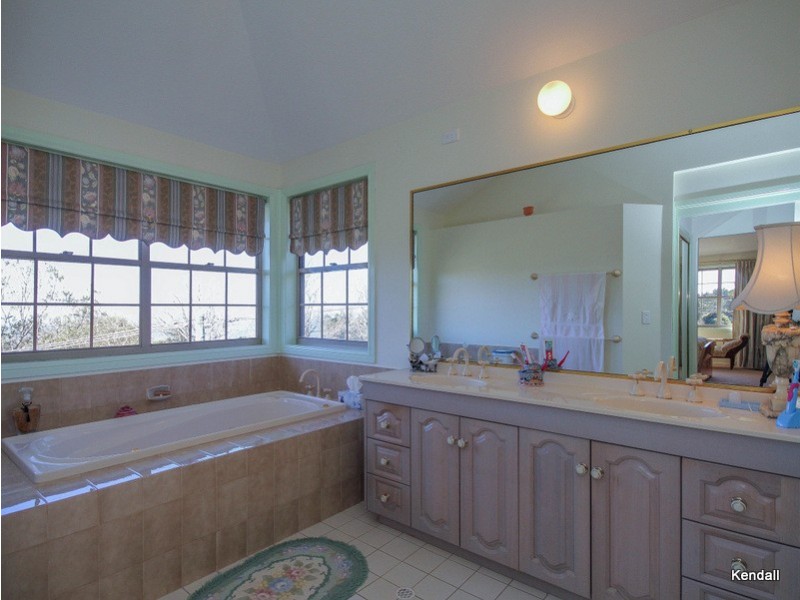 1 Tweed Heads Ave, Eagle Heights QLD 4271