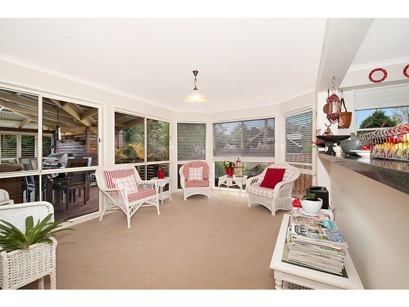 20 Ben Nevis Street, Tamborine Mountain QLD 4272