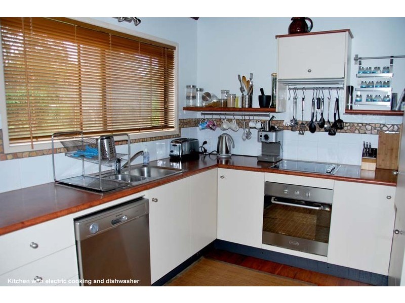 6 Ocola Court, North Tamborine QLD 4272