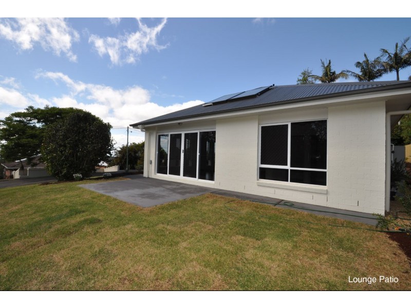 8 Tweed Heads Avenue, Eagle Heights QLD 4271