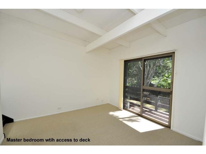 38 Dapsang Drive, Eagle Heights QLD 4271