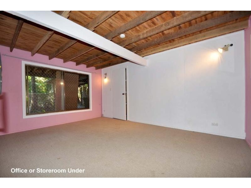 38 Dapsang Drive, Eagle Heights QLD 4271