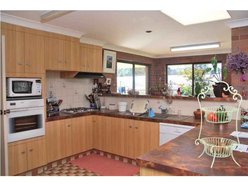 638-642 Main Western Road, Tamborine Mountain QLD 4272