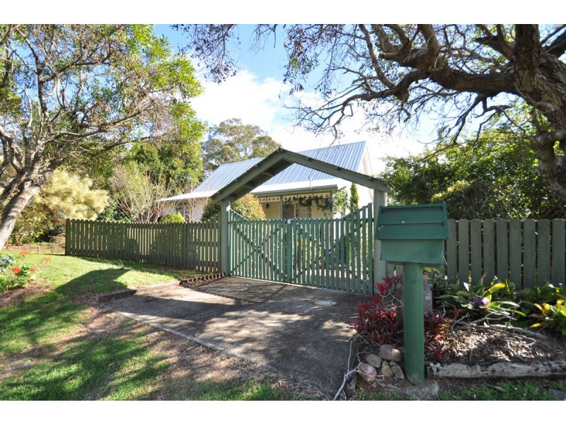 76 Magnetic Drive, Eagle Heights QLD 4271