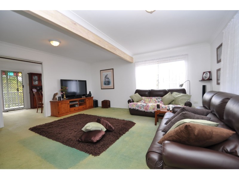 76 Magnetic Drive, Eagle Heights QLD 4271