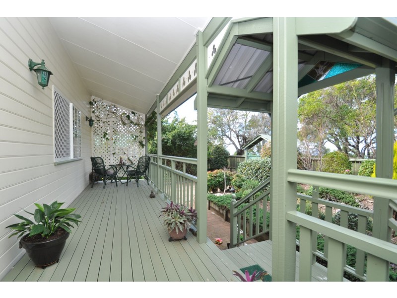 76 Magnetic Drive, Eagle Heights QLD 4271