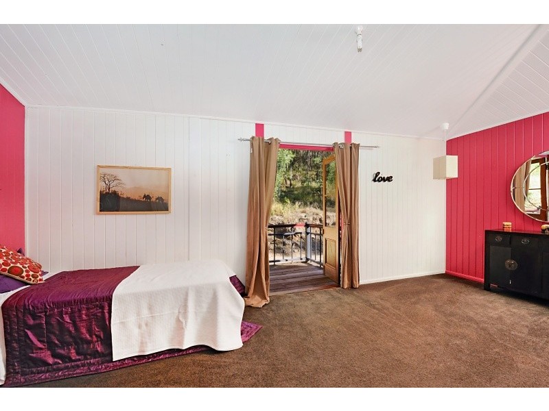 66 Cedar Creek Falls Road, North Tamborine QLD 4272