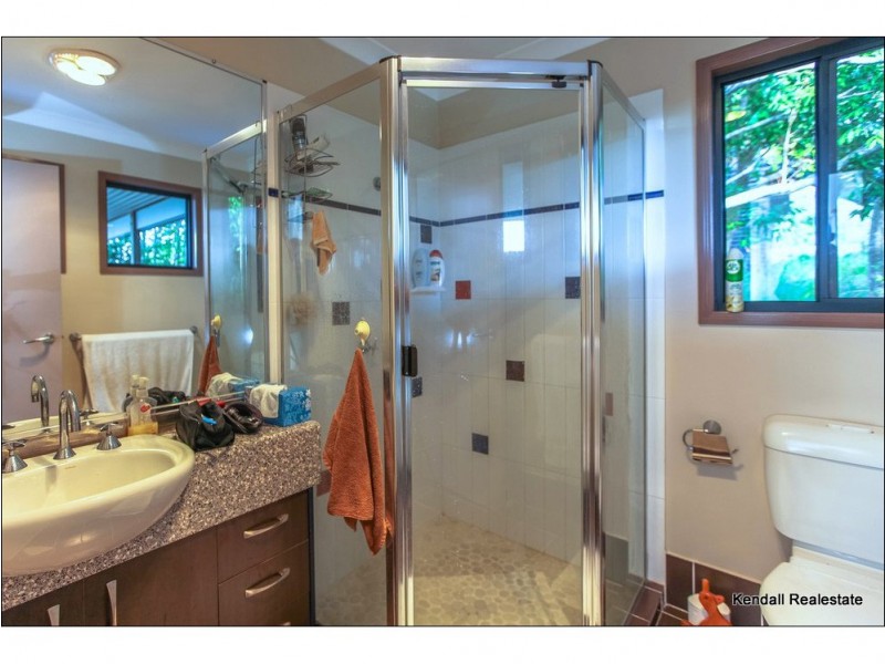 319 MacDonnell Road, Eagle Heights QLD 4271