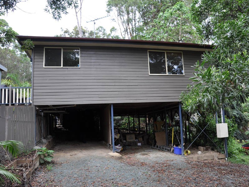 105 Kinabalu Drive, Eagle Heights QLD 4271