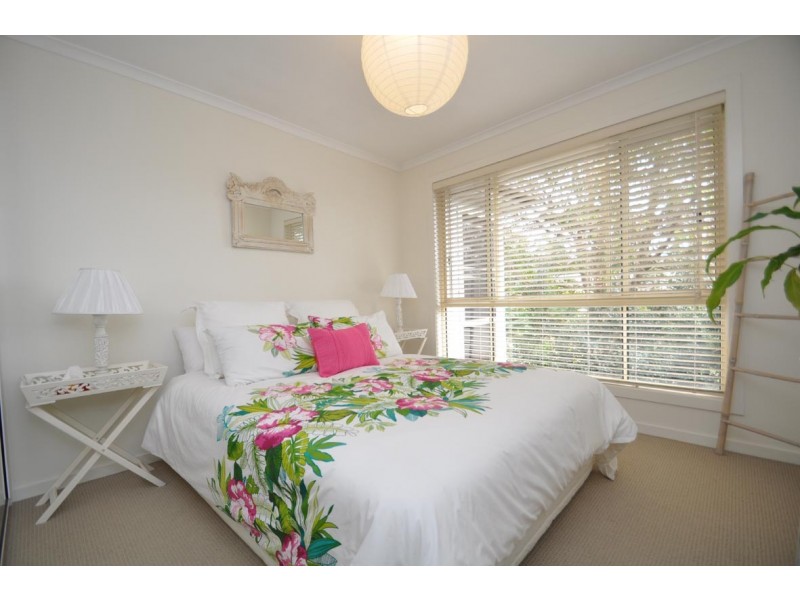 5 Teton Court, Eagle Heights QLD 4271