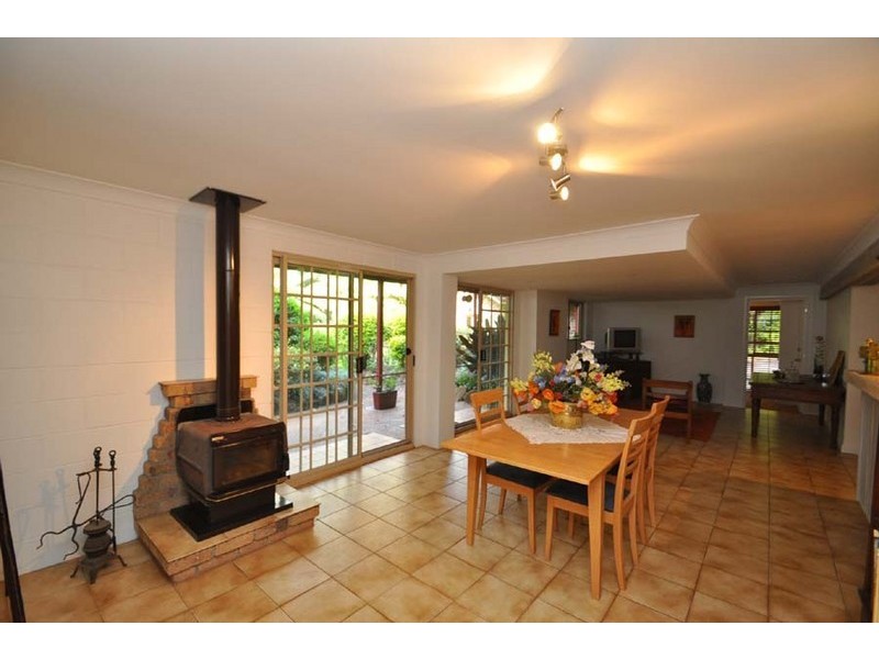 38 Wongawallan Road, Eagle Heights QLD 4271