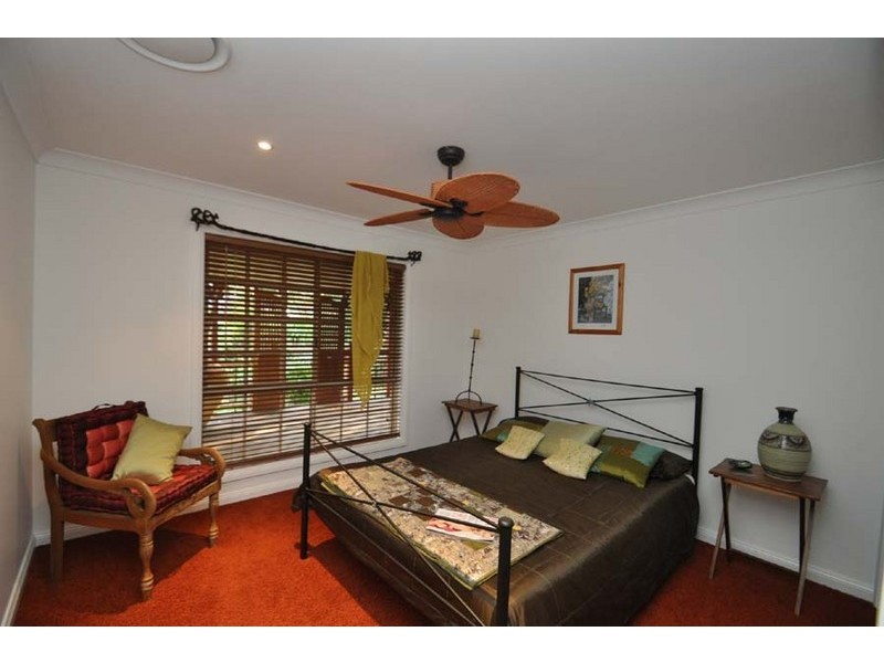 38 Wongawallan Road, Eagle Heights QLD 4271