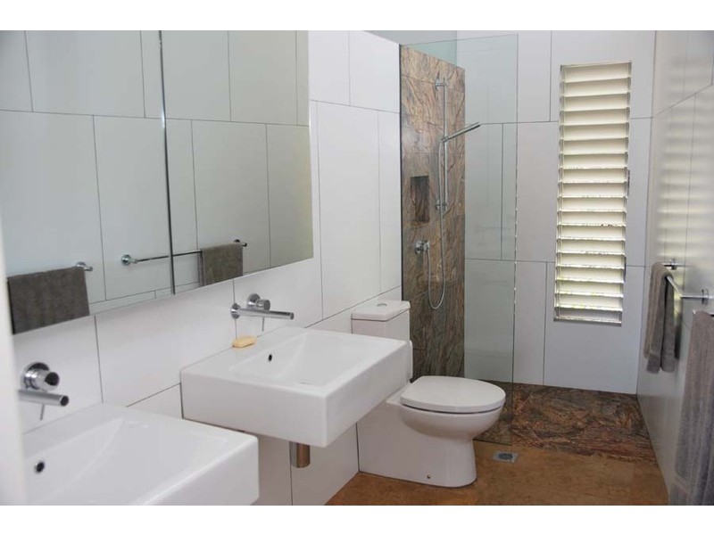 Eagle Heights QLD 4271