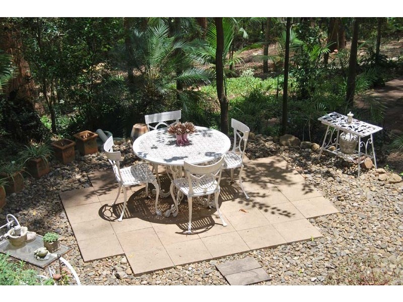 102 Wongawallan Road, Eagle Heights QLD 4271